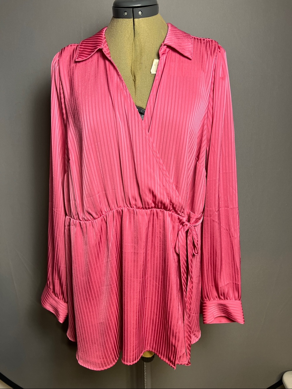 Torrid NWT Pink Surplice Wrap Blouse Long Sleeve Collared Top 2 2X